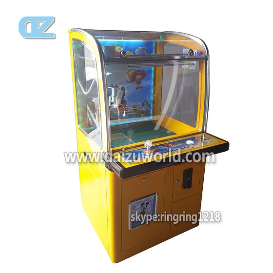 Children toy crane machine/Coin operated toy crane/Gift machine